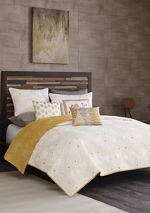 INK + IVY® Kandula 3-Piece Yellow Coverlet Mini Set 4 INK + IVY® Kandula 3-Piece Yellow Coverlet Mini Set - Image 2